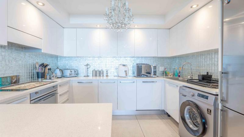 3 Bedroom Property for Sale in Dolphin Beach Western Cape